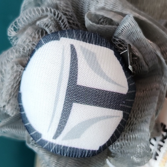 Disney Star Wars The Mandalorian Bath Pouf - Picture 2 of 3